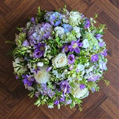 Lilac and White Posy Wreath