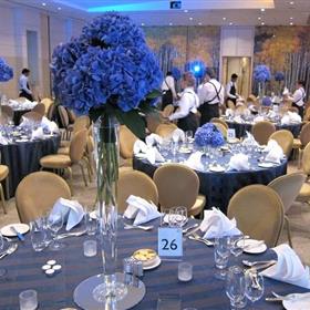 fwthumbbluehydrangeaVases.jpg