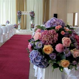 fwthumbchuppah30813.jpg