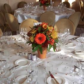 fwthumbTerracotta-Pot-Table-Center.jpg